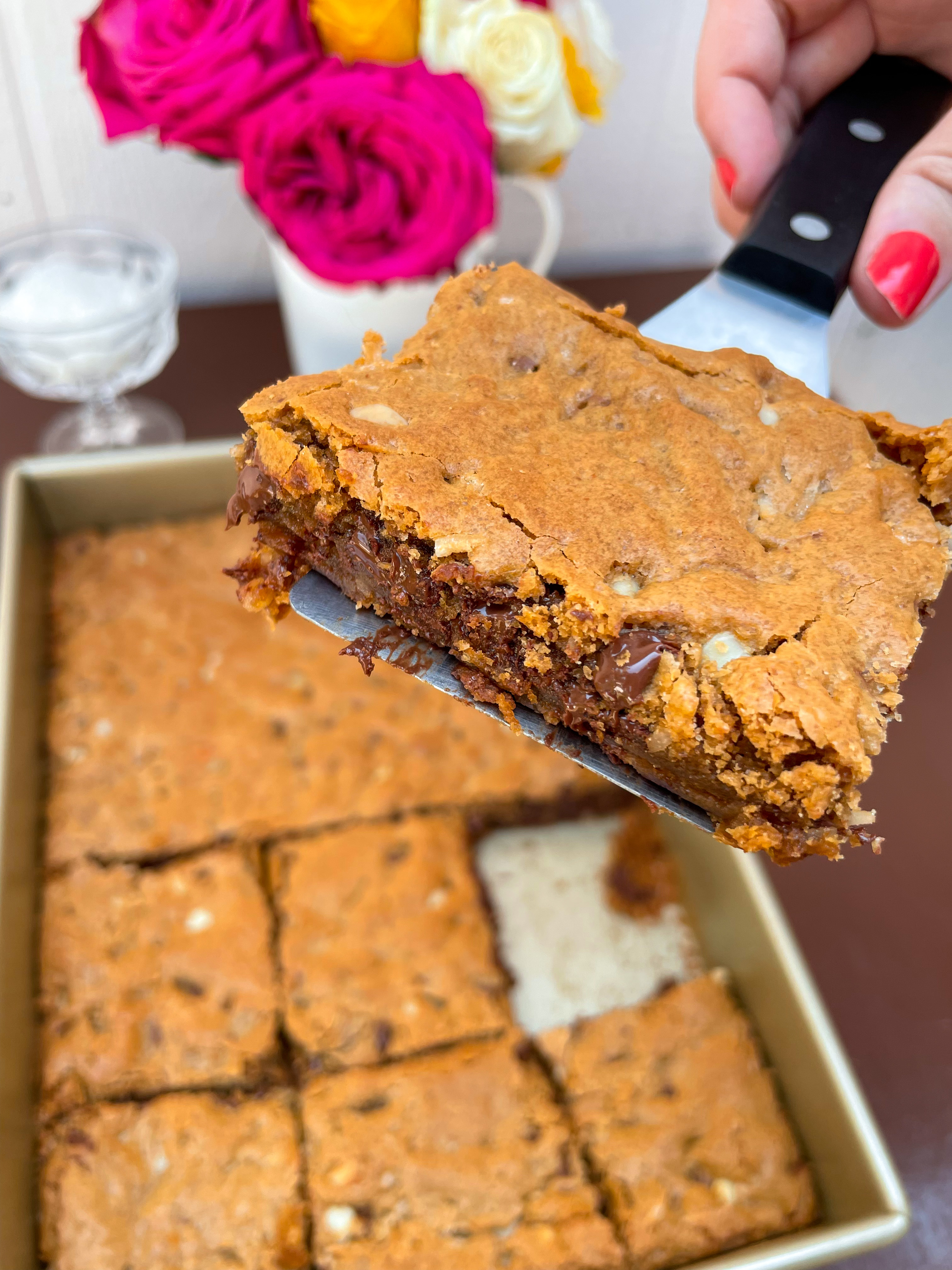 Coconut Macadamia Nut Bar Cookies