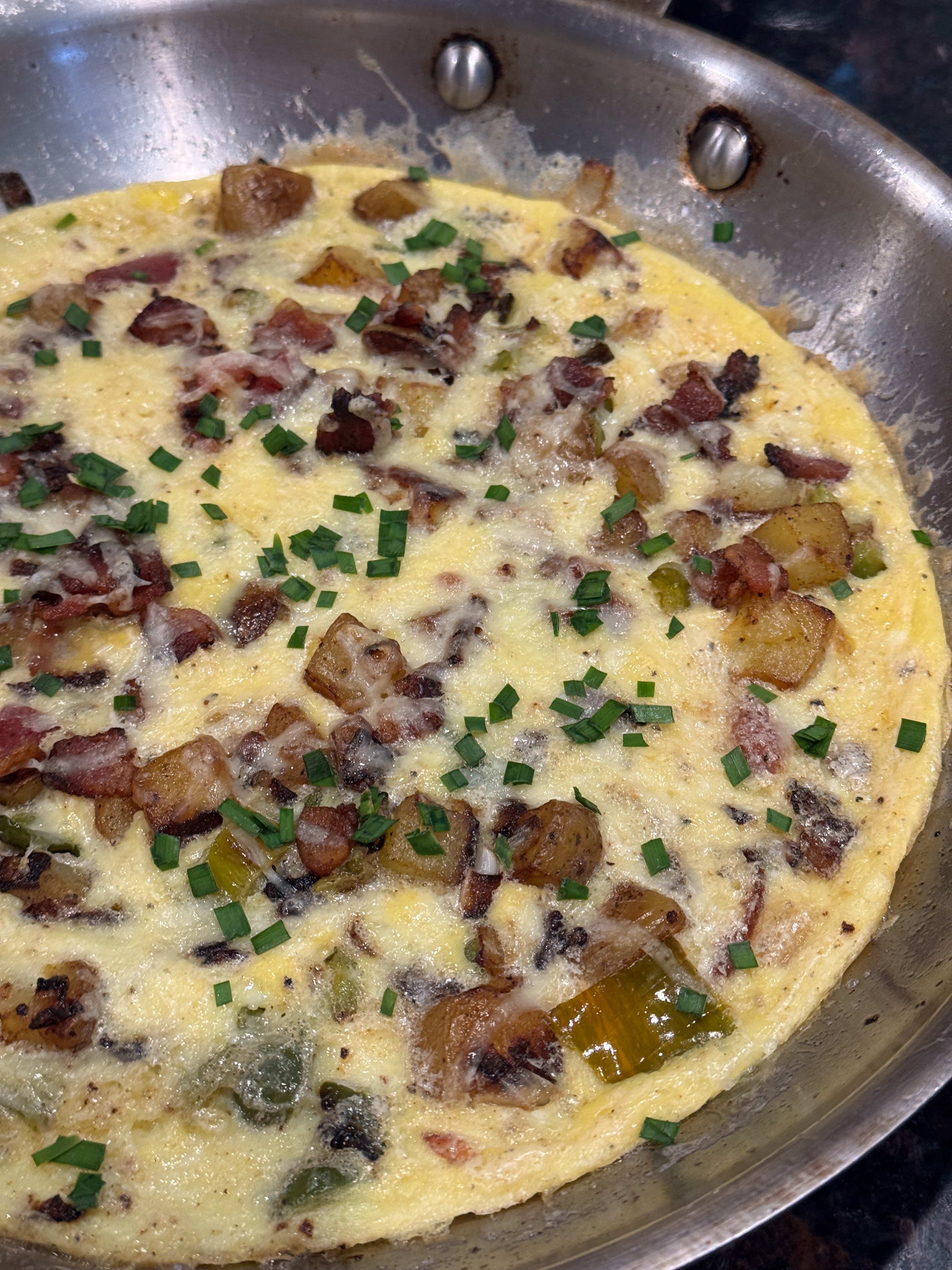 Giant Bacon & Bell Pepper Omelet